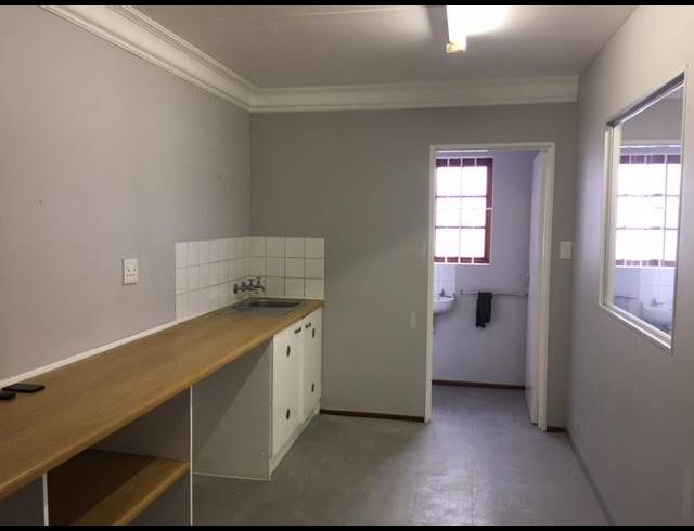 231M² WAREHOUSE RENTED IN DIEP RIVER